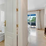 Lejlighed Puerto Banus Sands Of Serenity